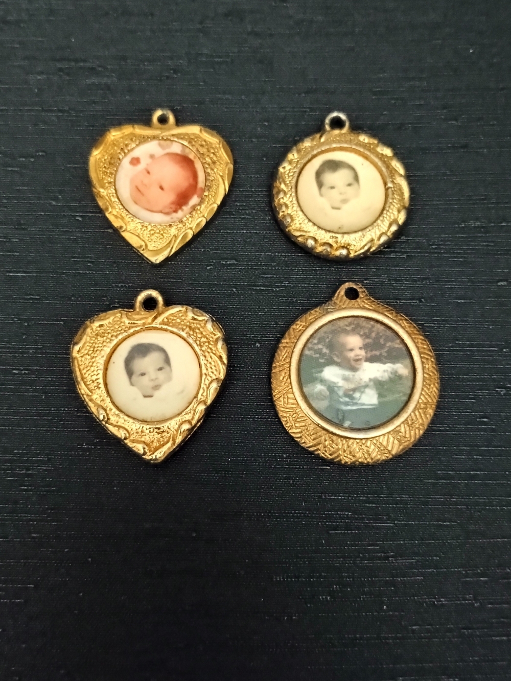 Gold Photo Locket Charm Pendant - Vintage- Women’s Jewelry